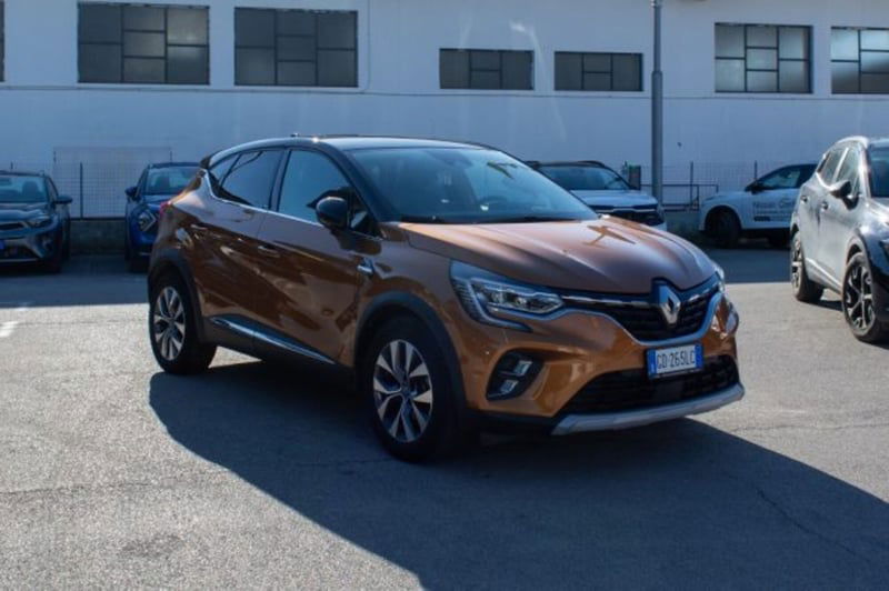 Renault Captur Plug-in Hybrid E-Tech 160 CV Intens