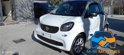 smart fortwo 1000 52 kW MHD coupé passion  usata