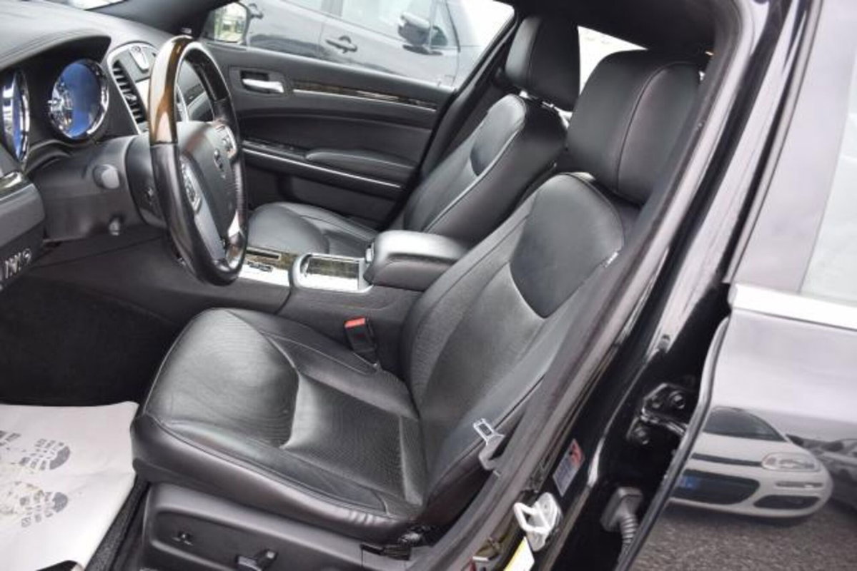 Lancia Thema 3.0 V6 Multijet II 190 CV Platinum (6)