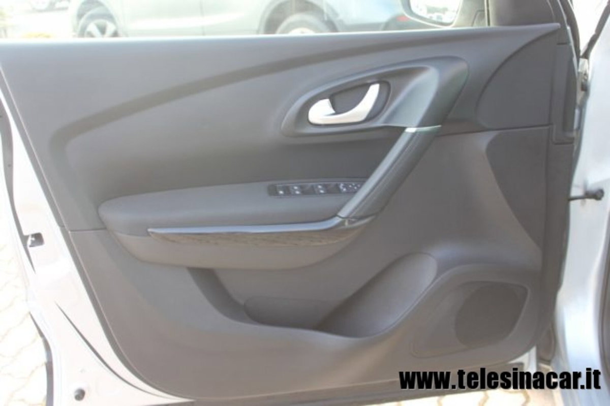 Renault Kadjar dCi 8V 115CV EDC Sport Edition (16)