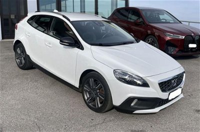 Volvo V40 Cross Country T4 Geartronic Momentum