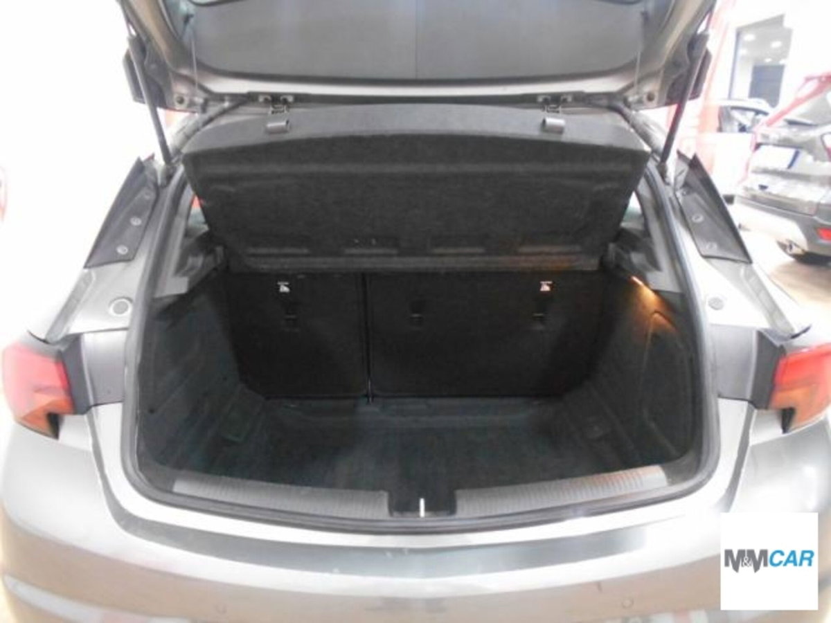 Opel Astra 1.2 Turbo 110 CV Elegance (15)