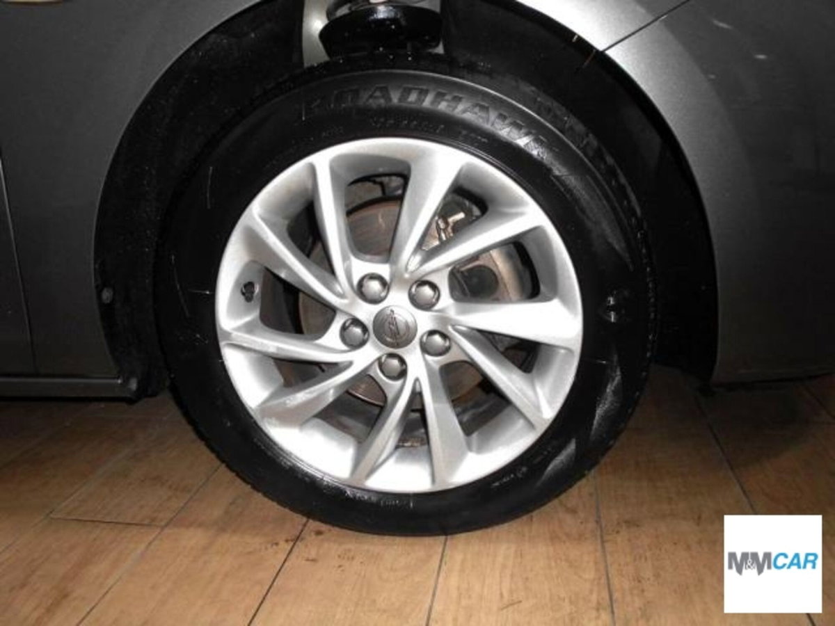 Opel Astra 1.2 Turbo 110 CV Elegance (5)