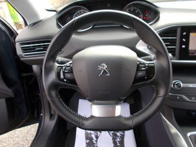 Peugeot 308 SW BlueHDi 100 S&S Business (14)
