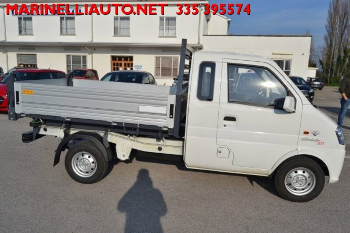 Giotti Victoria Gladiator Telaio Gladiator Evo 1.2 GPL Cassonato  Ribaltabile Trilaterale (11)