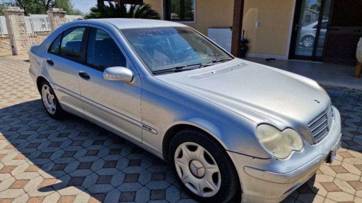 Mercedes-Benz Classe C 220 CDI cat Elegance Kubanite (3)