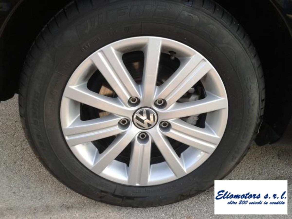 Volkswagen Golf 1.6 TDI DPF 5p. Comfortline (6)