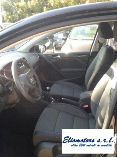 Volkswagen Golf 1.6 TDI DPF 5p. Comfortline (8)