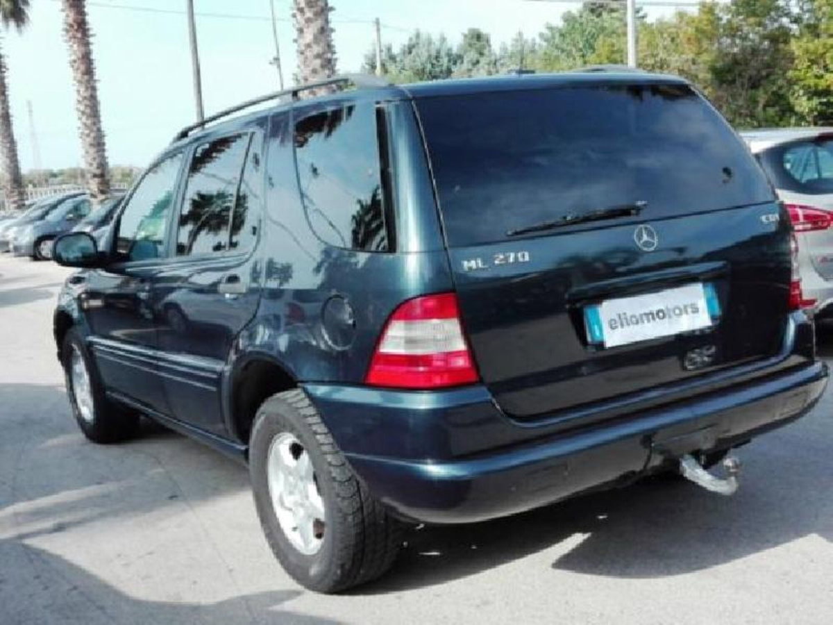 Mercedes-Benz Classe ML 270 turbodiesel cat CDI (3)