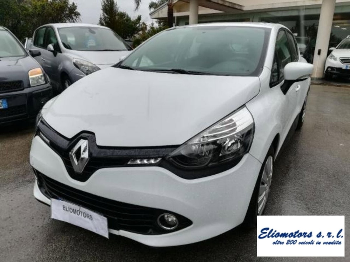Renault Clio 1.5 dCi 8V 75CV 5 porte Wave (2)