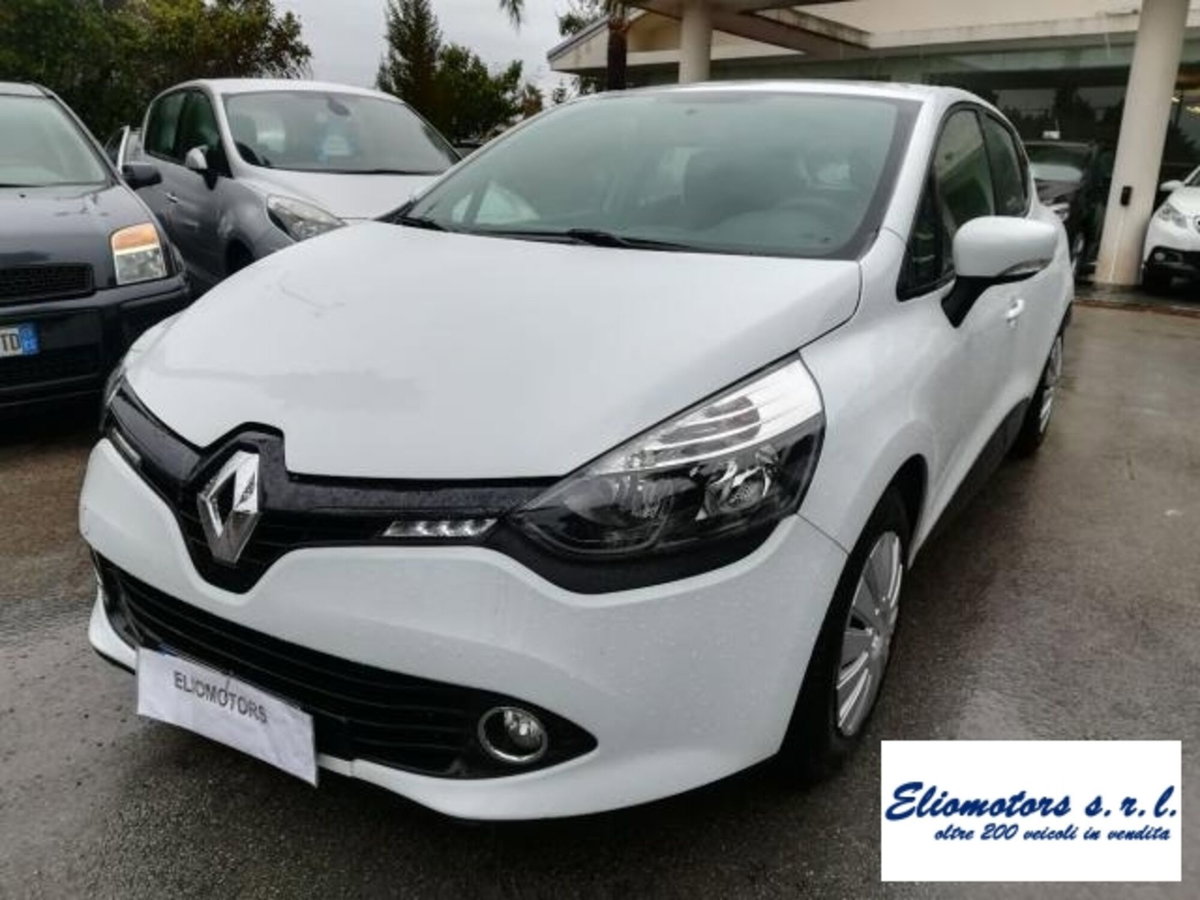 Renault Clio 1.5 dCi 8V 75CV 5 porte Wave (4)