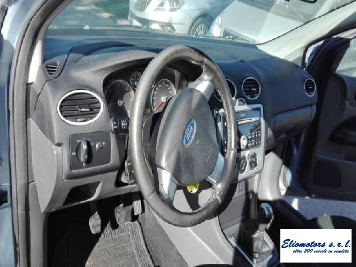 Ford Focus Station Wagon 1.6 TDCi (90CV) S.W. (5)