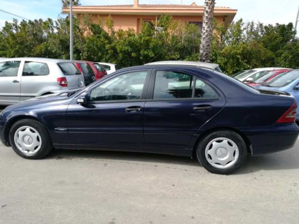 Mercedes-Benz Classe C 220 CDI cat Elegance Kubanite (2)