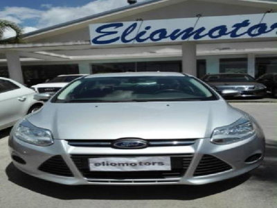 Ford Focus 1.6 TDCi 105 CV ECOnetic (2)