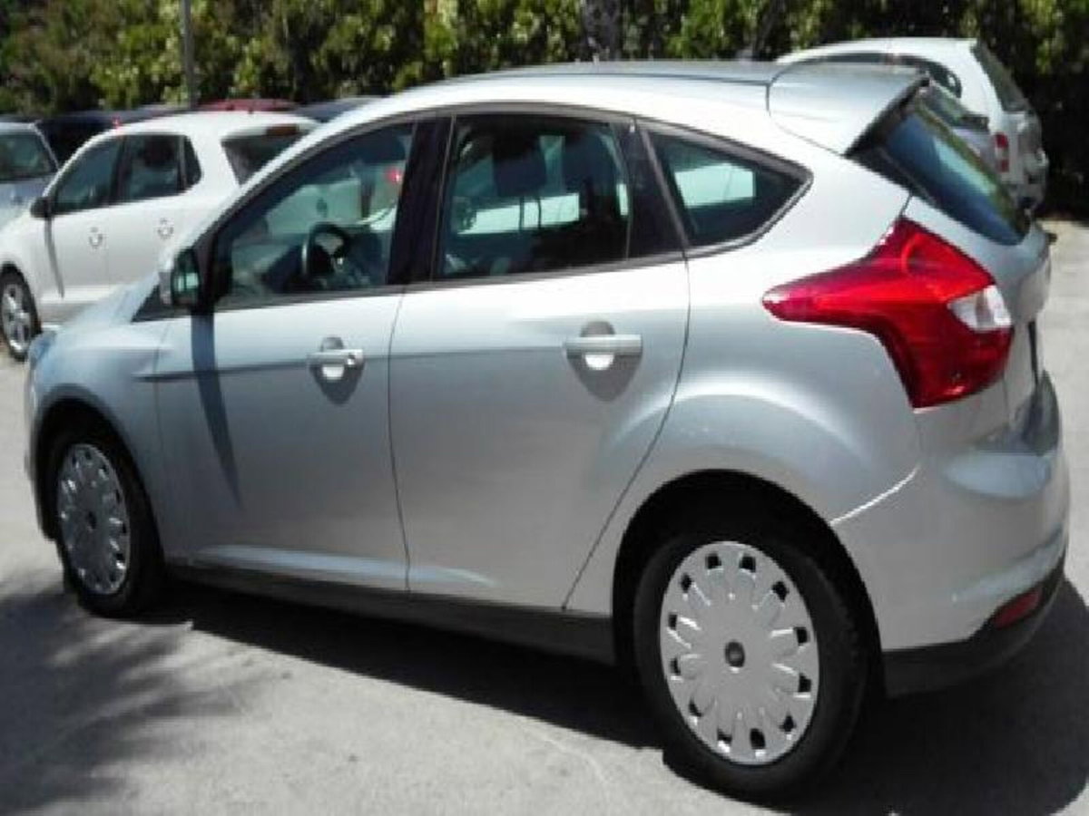 Ford Focus 1.6 TDCi 105 CV ECOnetic (5)