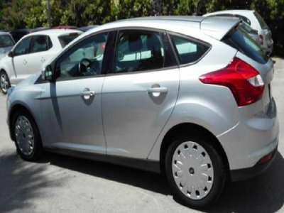 Ford Focus 1.6 TDCi 105 CV ECOnetic (5)
