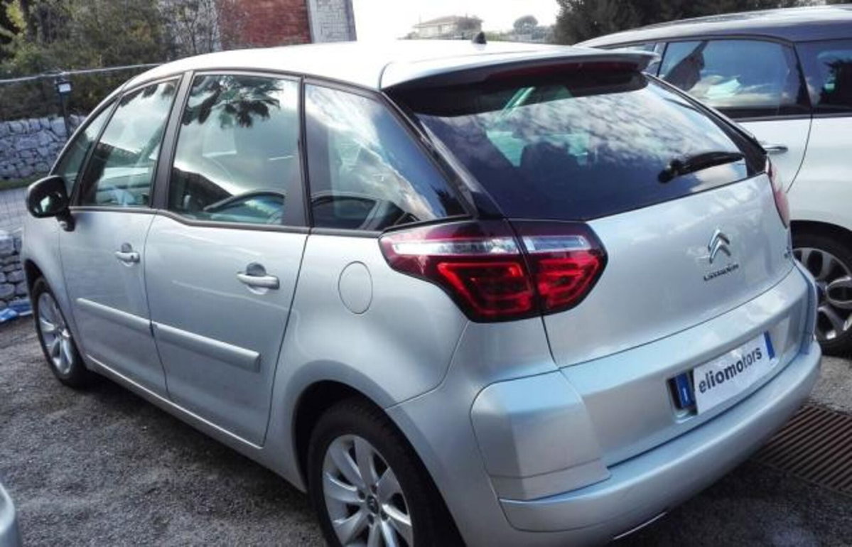 Citroen C4 Gran Picasso 1.6 e-HDi 110 FAP CMP6 Exclusive (9)