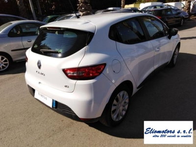 Renault Clio 1.5 dCi 75CV 5 porte Confort (10)