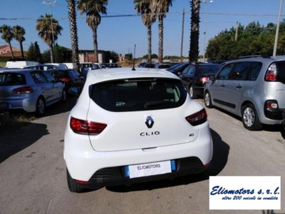 Renault Clio 1.5 dCi 75CV 5 porte Confort (11)