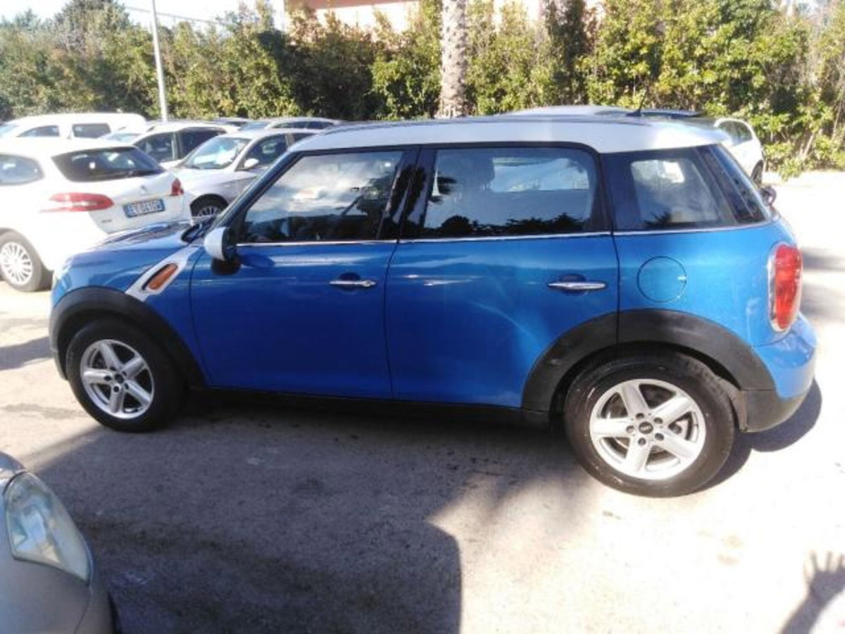 MINI Mini Countryman 1.6 Cooper D Countryman (7)