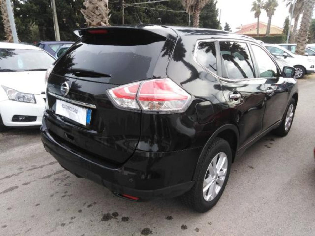 Nissan X-Trail 1.6 dCi 2WD Acenta Premium (7)