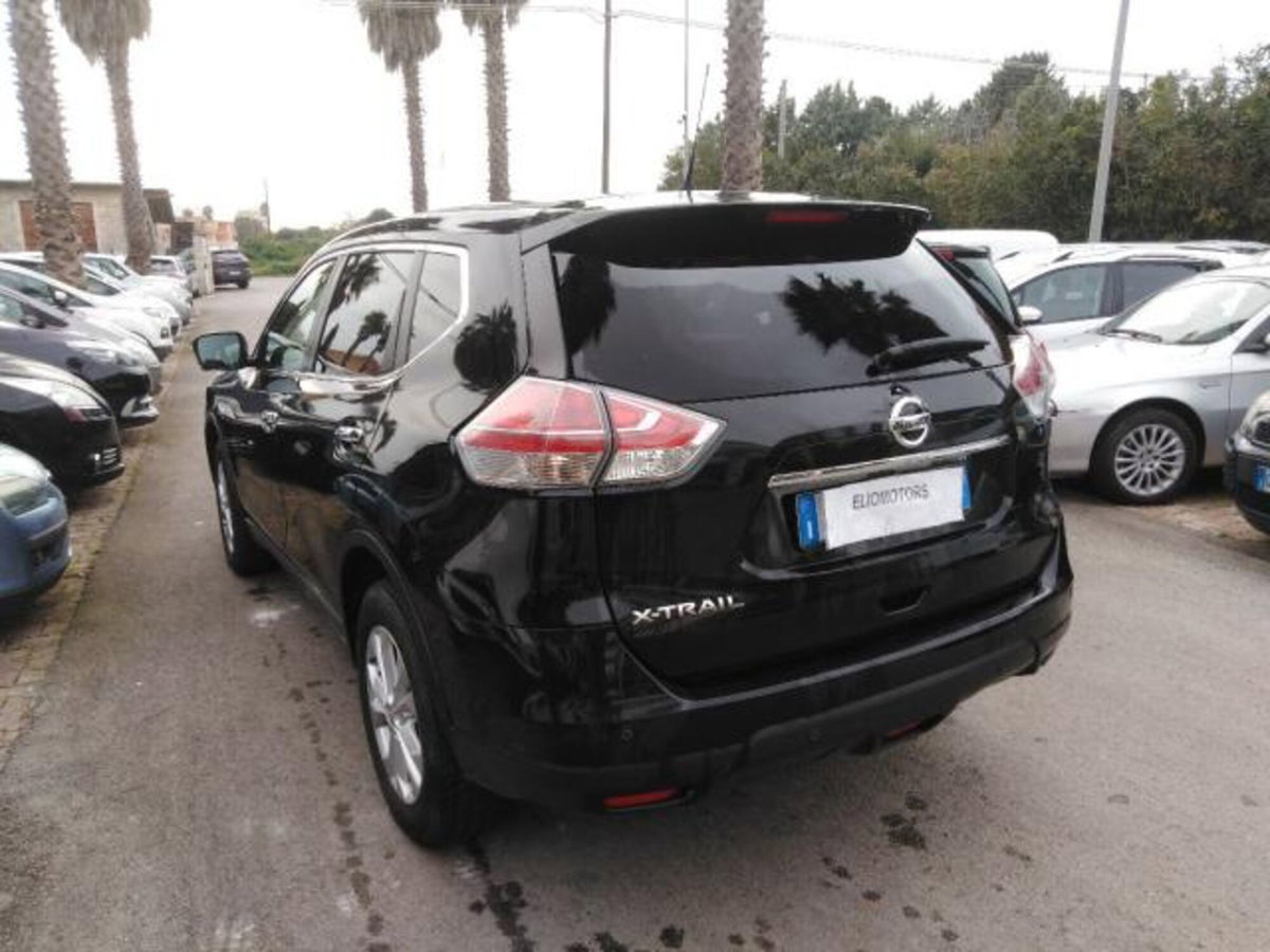 Nissan X-Trail 1.6 dCi 2WD Acenta Premium (9)