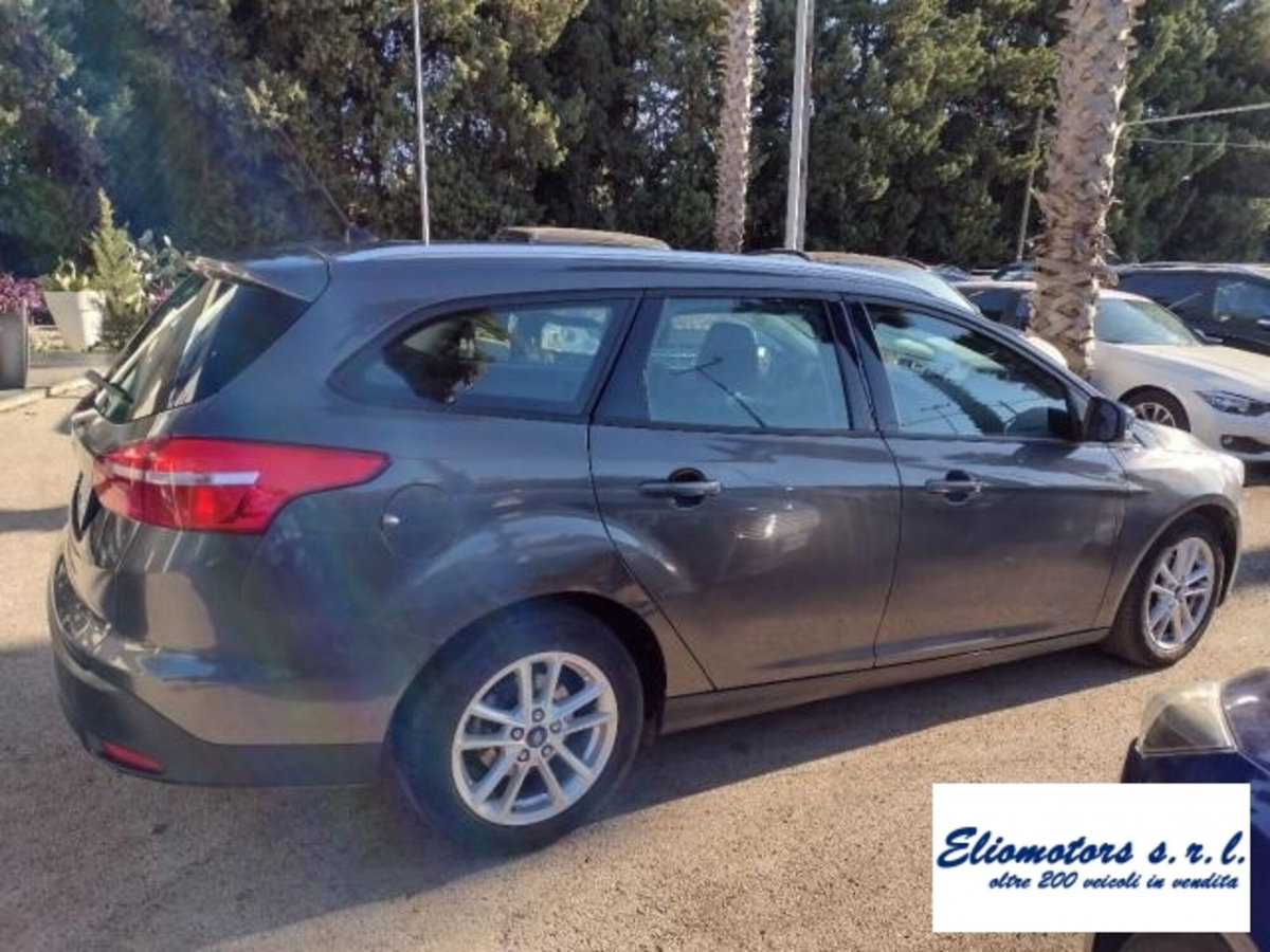 Ford Focus Station Wagon 1.5 TDCi 120 CV Start&Stop SW Business (10)