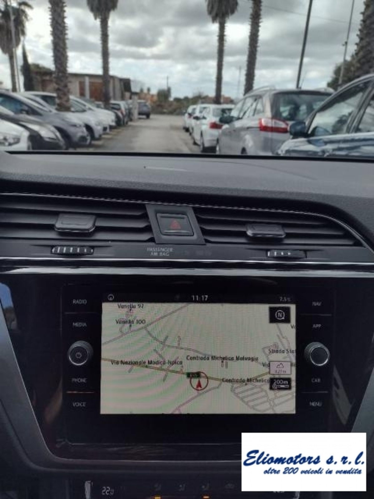 Volkswagen Touran 1.6 TDI 115 CV SCR DSG Business BlueMotion Technology (11)