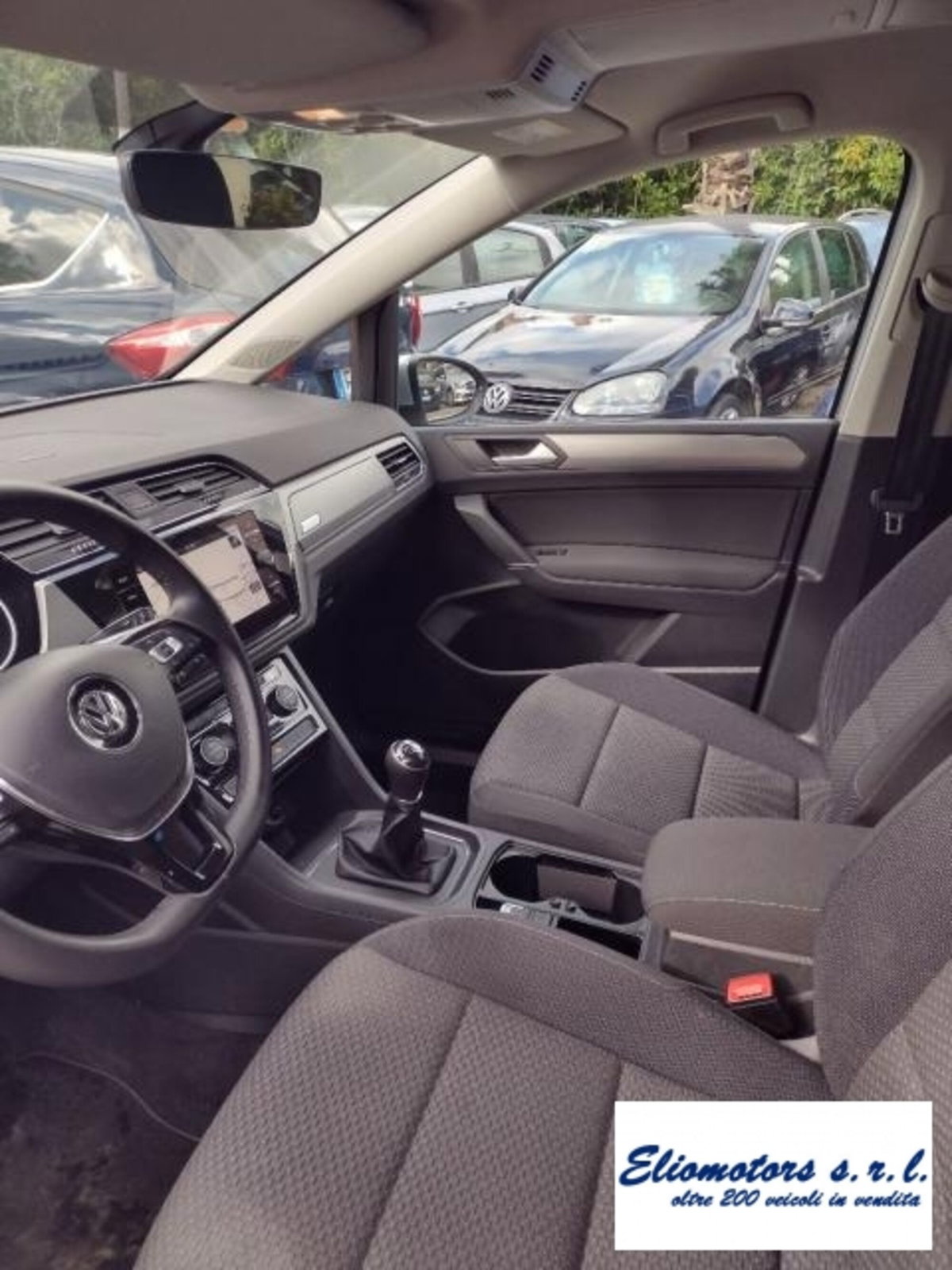 Volkswagen Touran 1.6 TDI 115 CV SCR DSG Business BlueMotion Technology (14)
