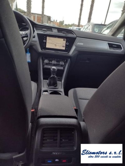 Volkswagen Touran 1.6 TDI 115 CV SCR DSG Business BlueMotion Technology (15)