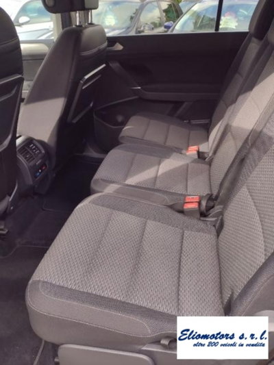 Volkswagen Touran 1.6 TDI 115 CV SCR DSG Business BlueMotion Technology (17)