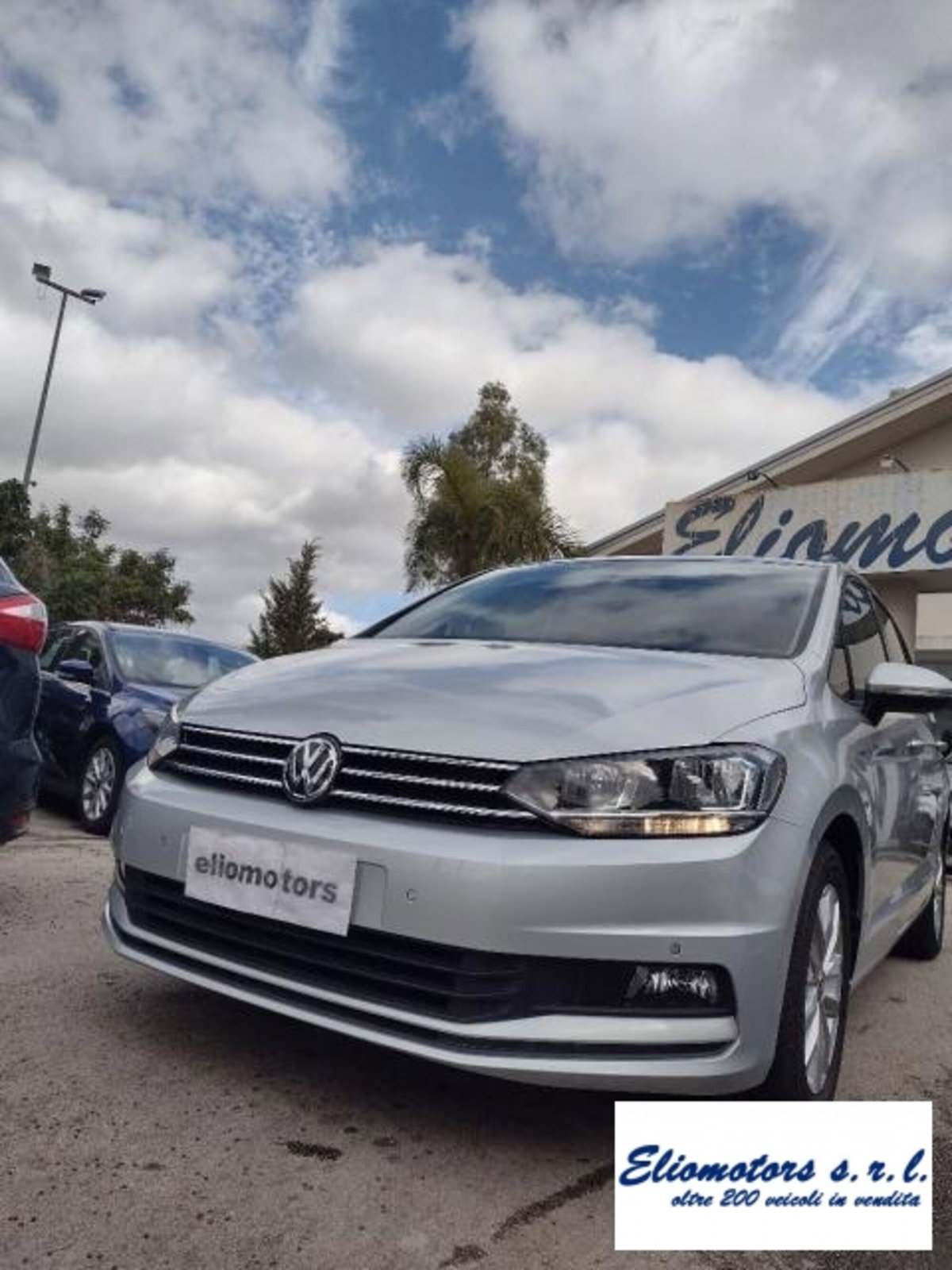 Volkswagen Touran 1.6 TDI 115 CV SCR DSG Business BlueMotion Technology (19)