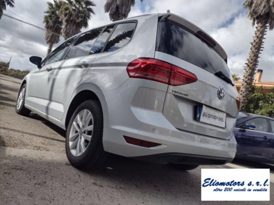 Volkswagen Touran 1.6 TDI 115 CV SCR DSG Business BlueMotion Technology (6)