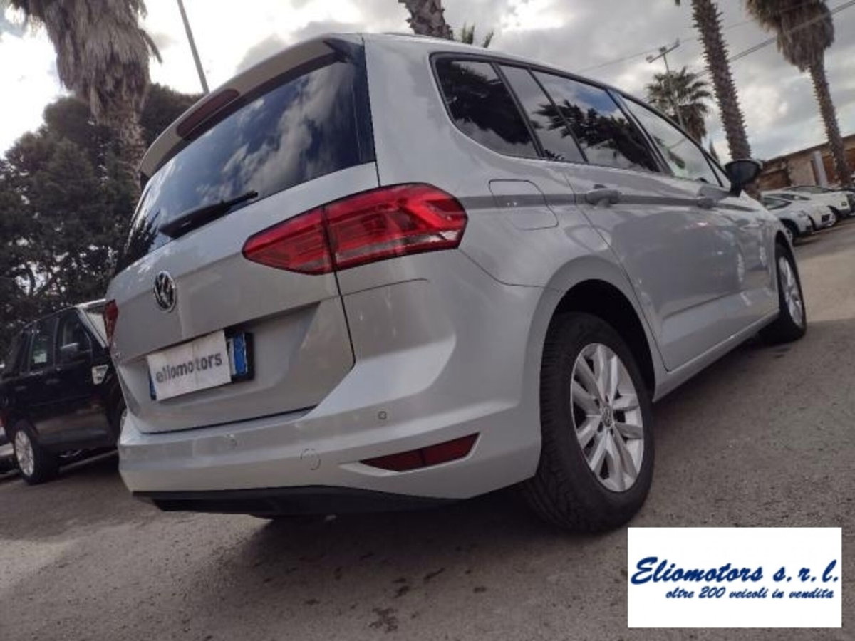 Volkswagen Touran 1.6 TDI 115 CV SCR DSG Business BlueMotion Technology (7)