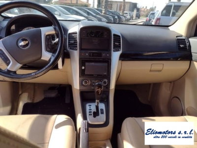 Chevrolet Captiva 2.0 VCDi LTX (15)