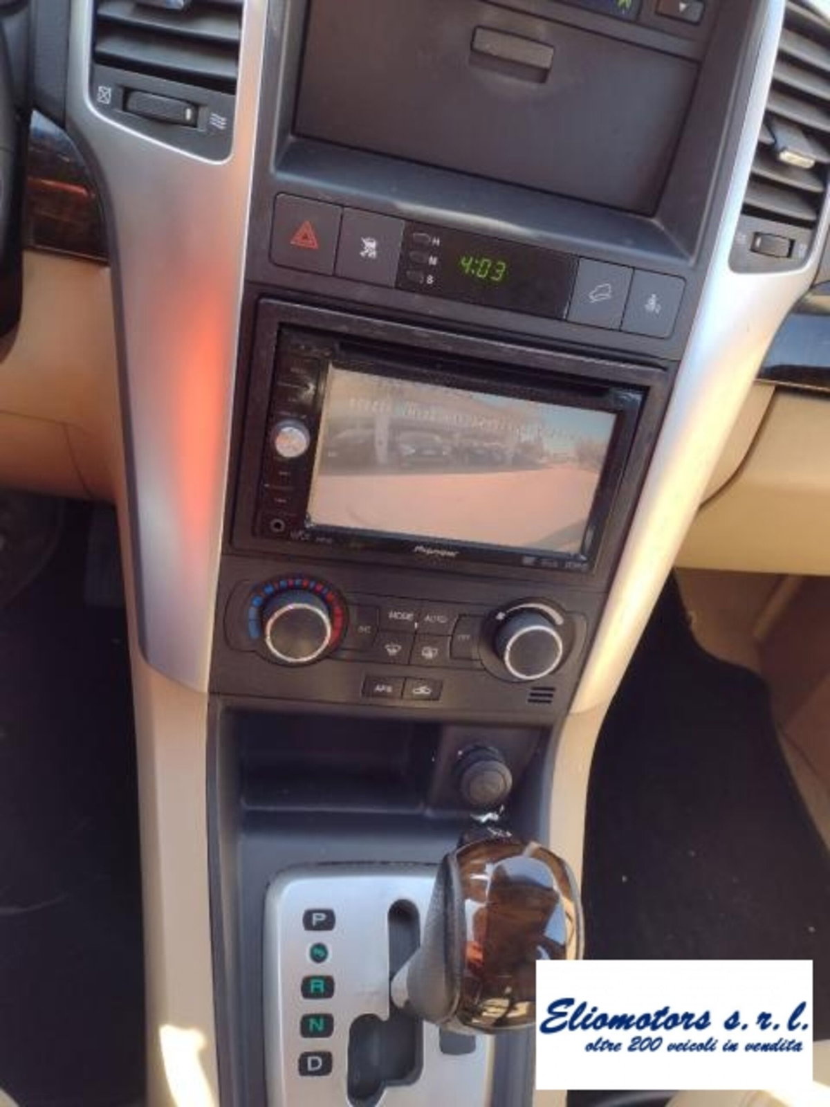 Chevrolet Captiva 2.0 VCDi LTX (16)