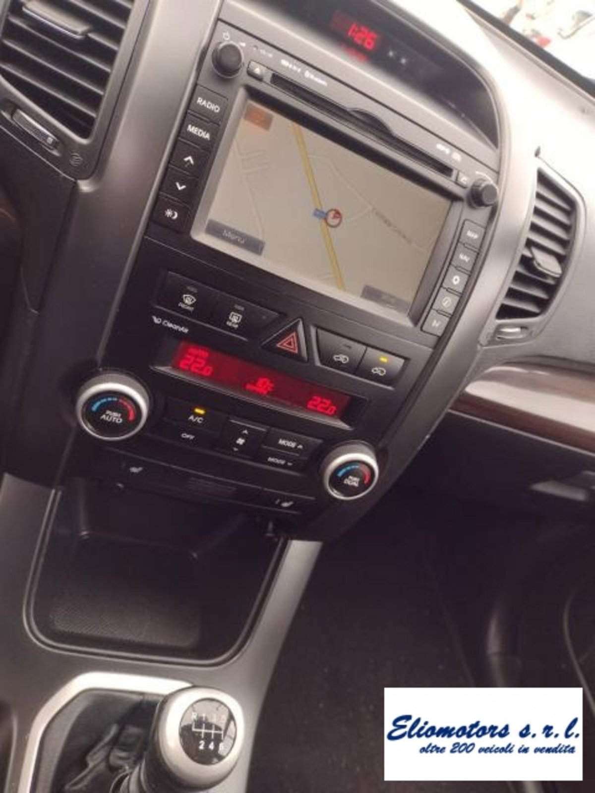 Kia Sorento 2.2 16V CRDI VGT 4WD Class Navi (10)