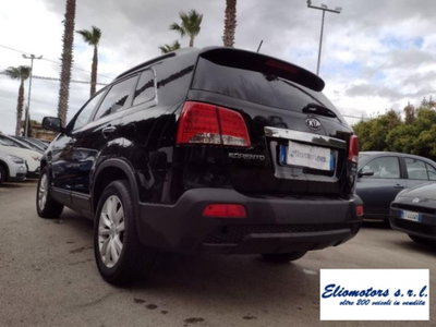 Kia Sorento 2.2 16V CRDI VGT 4WD Class Navi (4)