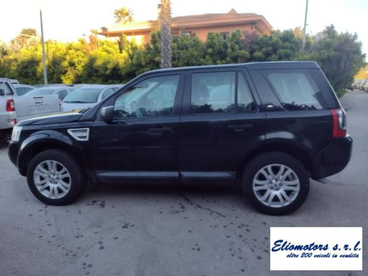 Land Rover Freelander 2.2 TD4 S.W. HSE (9)