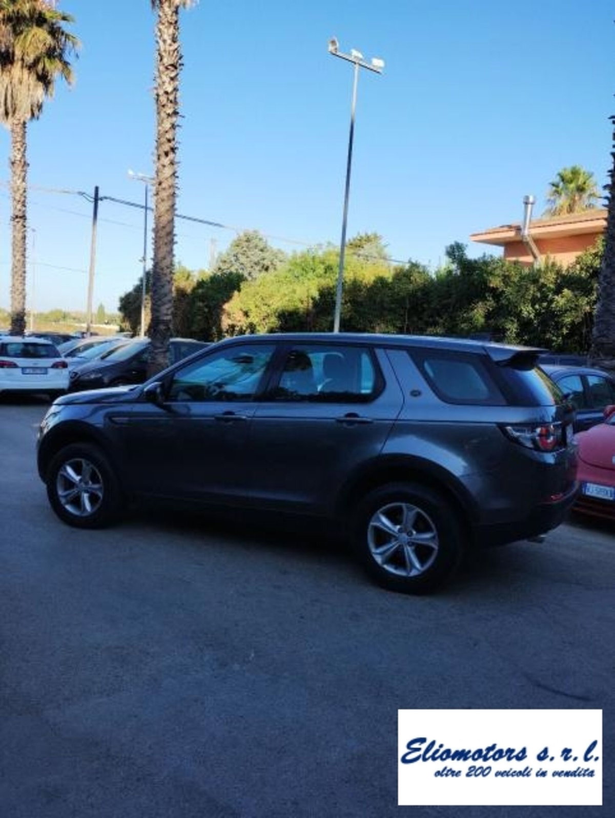 Land Rover Discovery Sport 2.0 TD4 150 CV Pure (4)