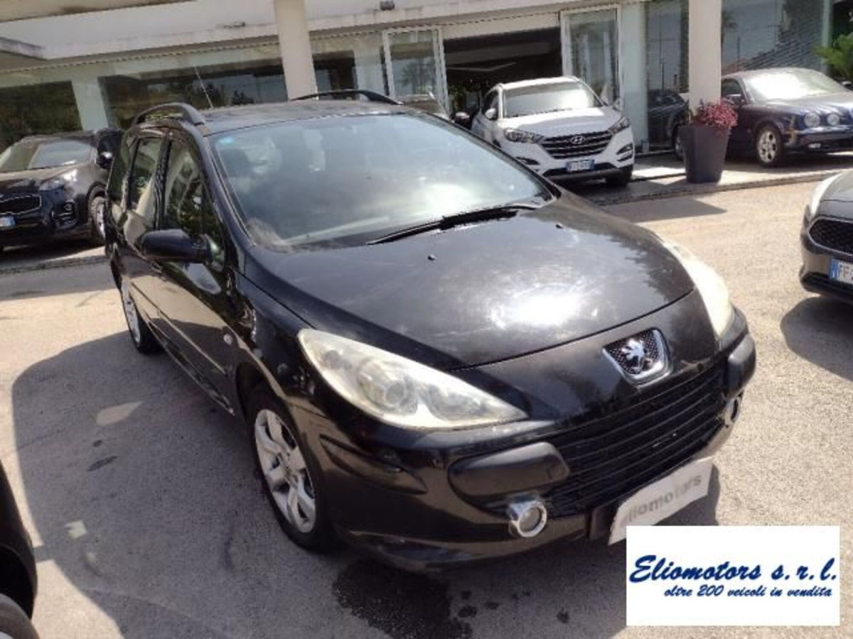 Peugeot 307 SW 16V HDi FAP 110CV Station X-Line (3)