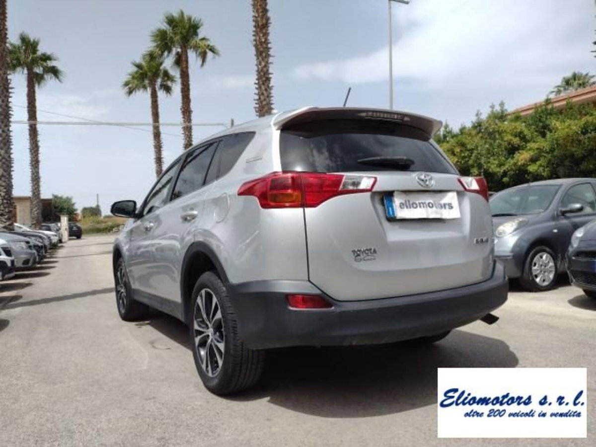 Toyota Rav4 D-4D 2WD Business Pack (8)