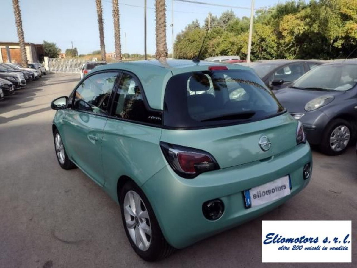 Opel Adam 1.2 70 CV Jam (11)