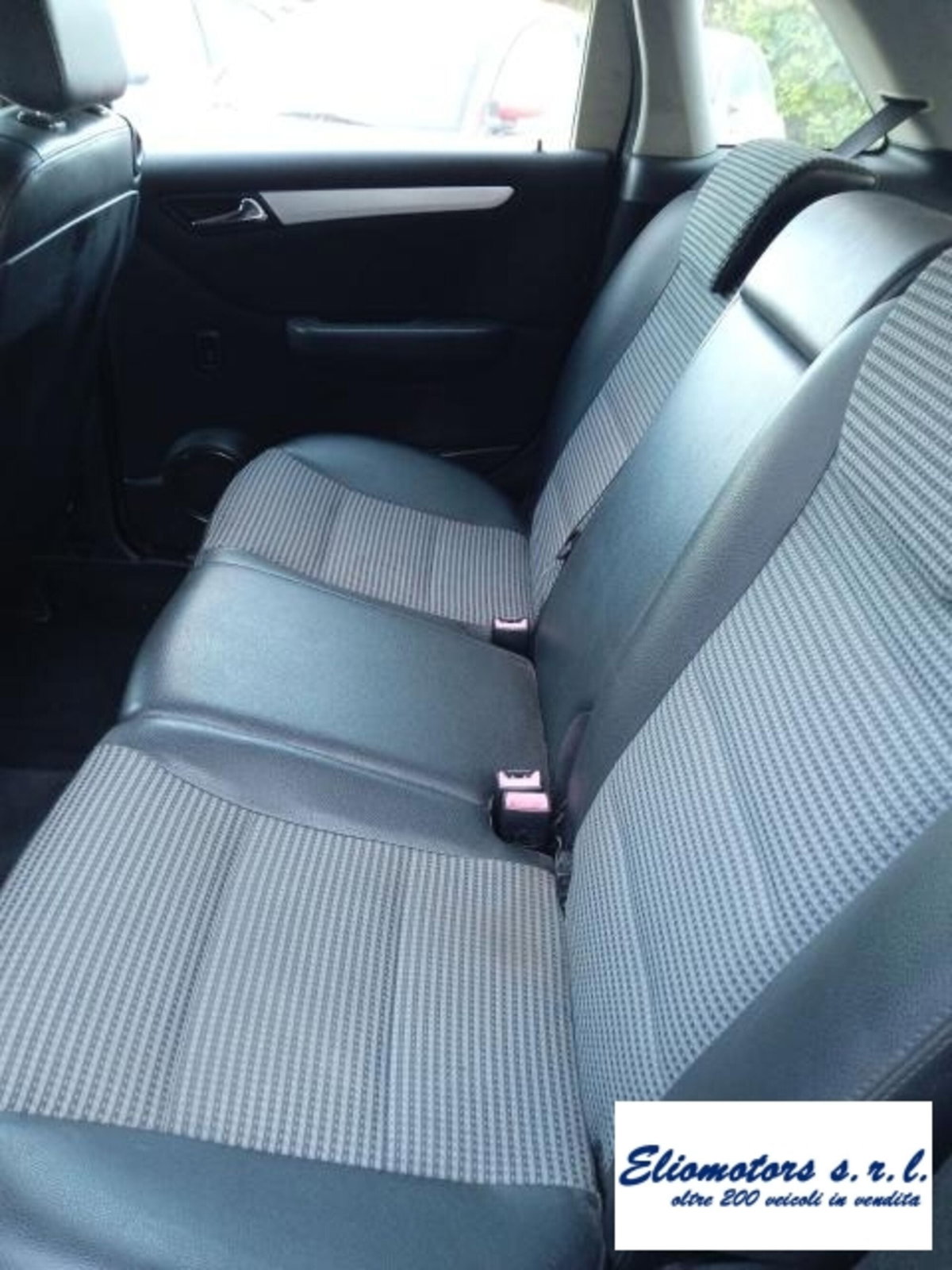 Mercedes-Benz Classe B 200 CDI Chrome (7)