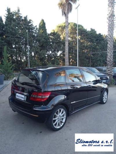 Mercedes-Benz Classe B 200 CDI Chrome (9)