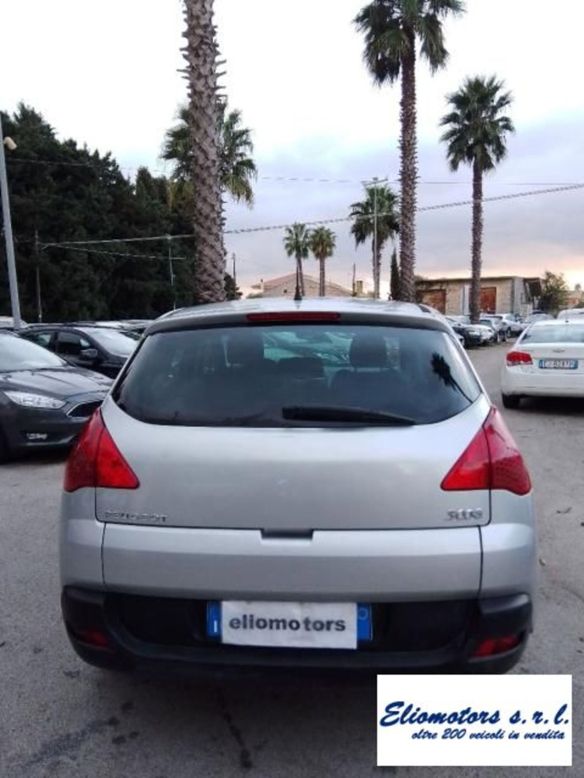 Peugeot 3008 2.0 HDi 150CV Business (6)