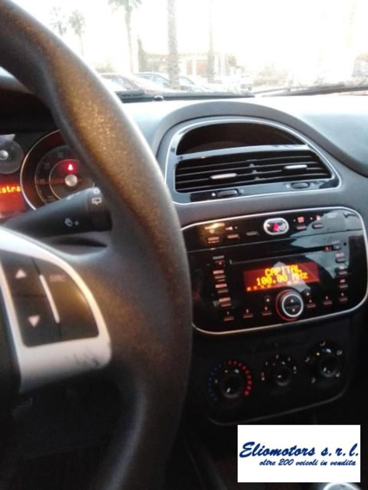Fiat Punto 1.4 8V 5 porte Easypower Street (10)