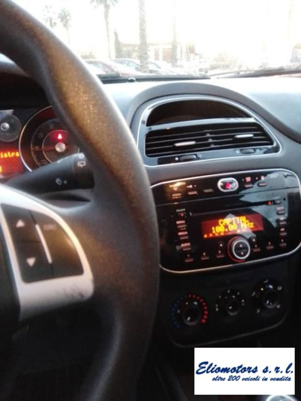 Fiat Punto 1.4 8V 5 porte Easypower Street (9)