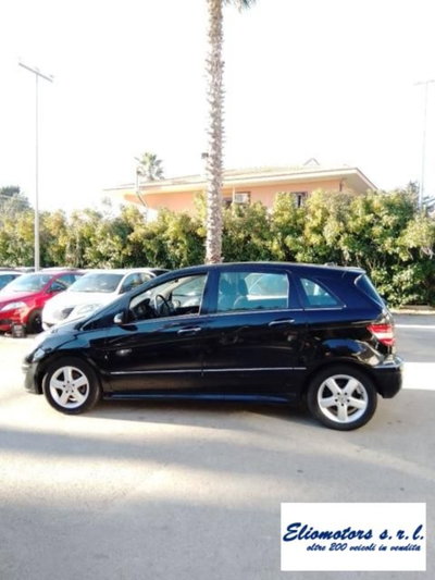Mercedes-Benz Classe B 180 CDI (12)