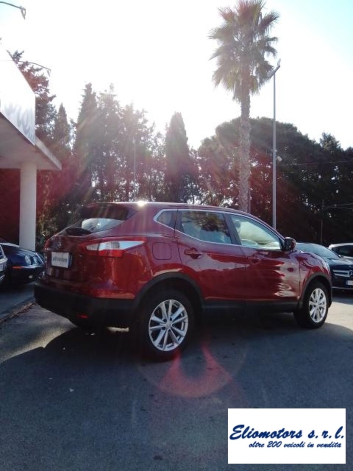 Nissan Qashqai 1.6 dCi X-Tronic 2WD Black Edition (10)